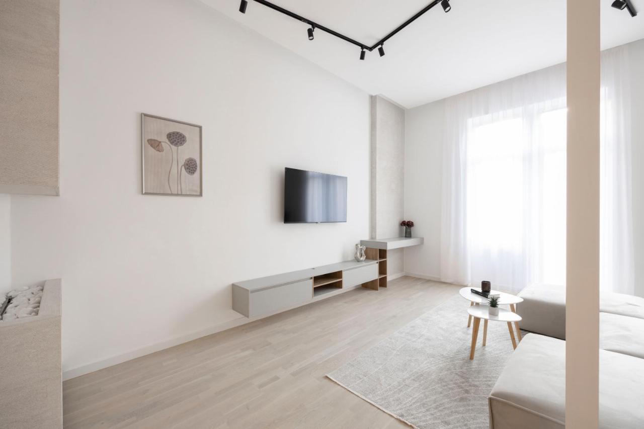 Luxurious & Spacious Central Residence With Balcony Budapest Exterior foto